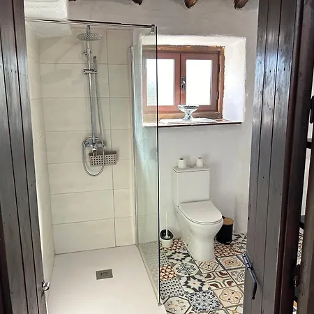 Santa Teresa, Casa Granada *