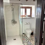 Santa Teresa, Casa Granada *