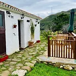 Santa Teresa, Casa Granada *