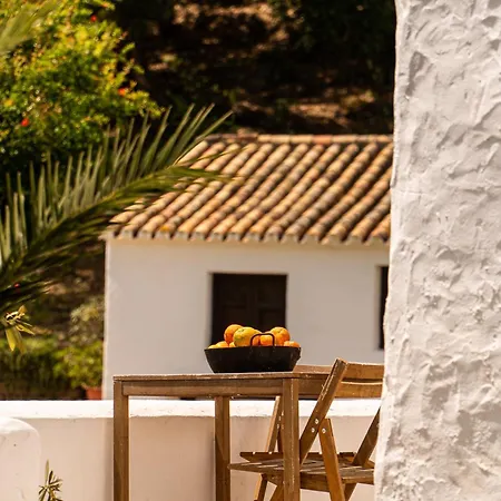 Santa Teresa, Casa Granada