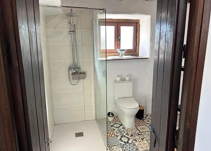 Santa Teresa, Casa Granada *